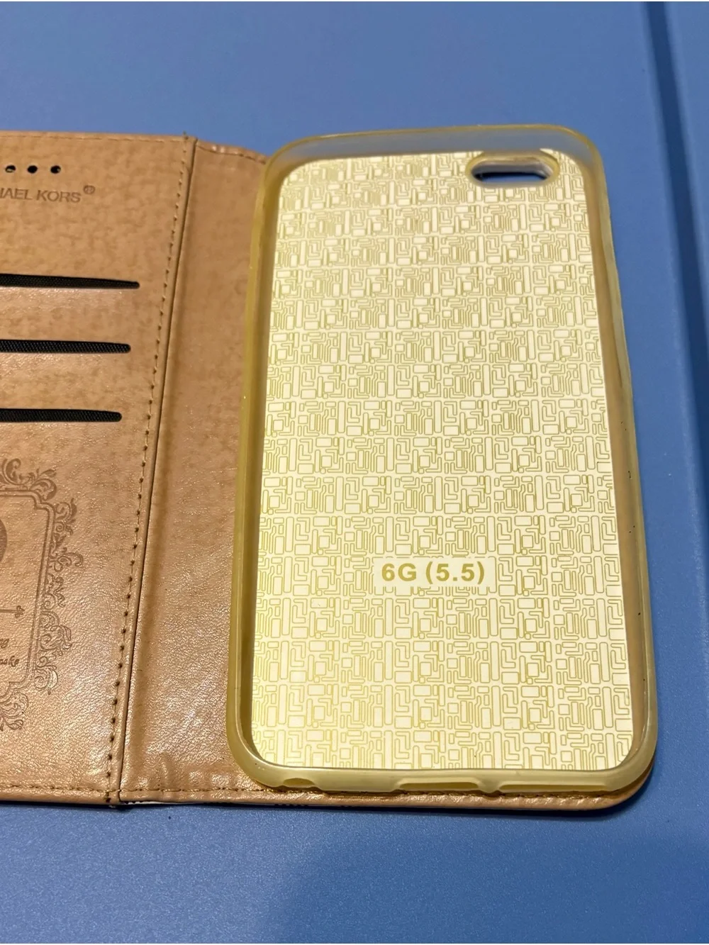 Michael Kors Beige Gold-Accent Wristlet phone wallet